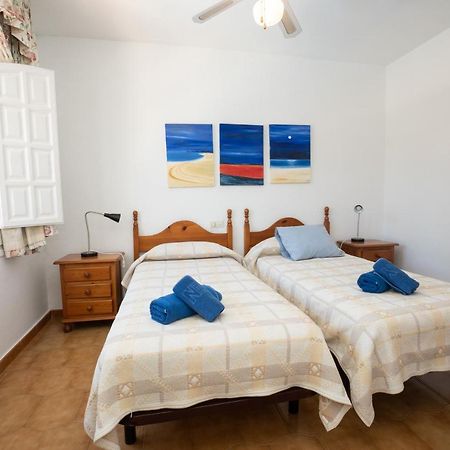 Pinos 2 Apartment Nerja Bagian luar foto